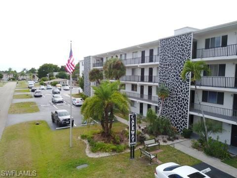 CAPEWAY CONDO - Residential