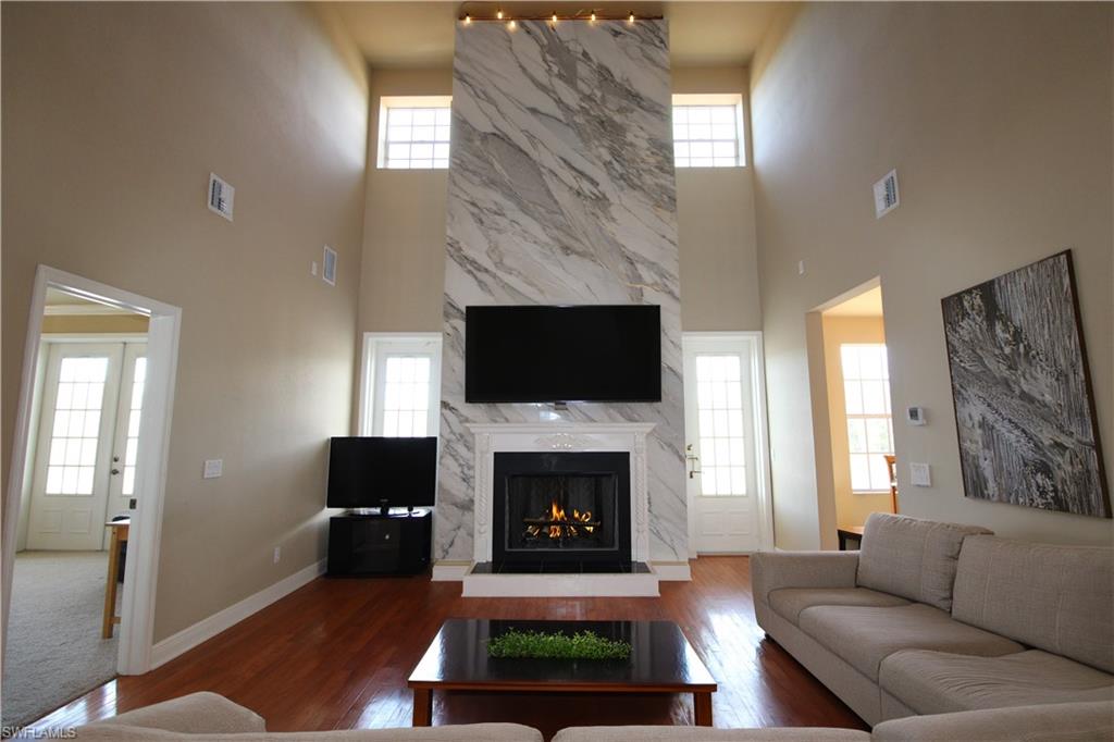 WILLOW BROOK FARMS - Residential