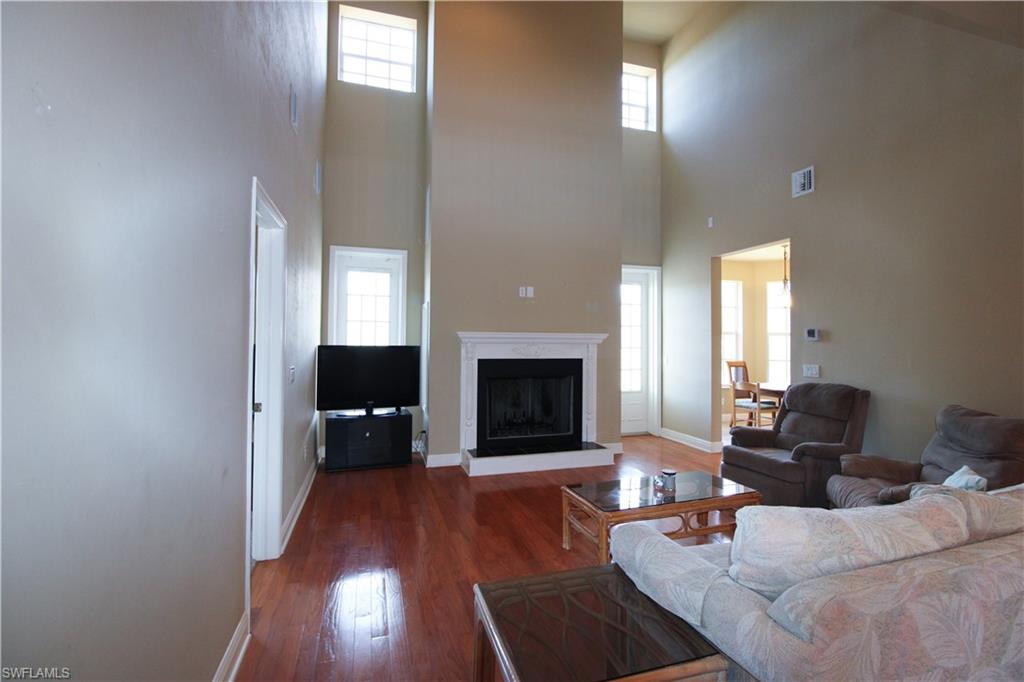 WILLOW BROOK FARMS - Residential