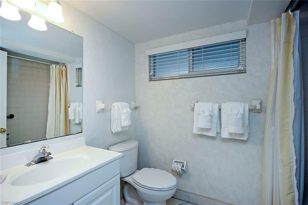 LIGHTHOUSE POINT CONDO - Residential