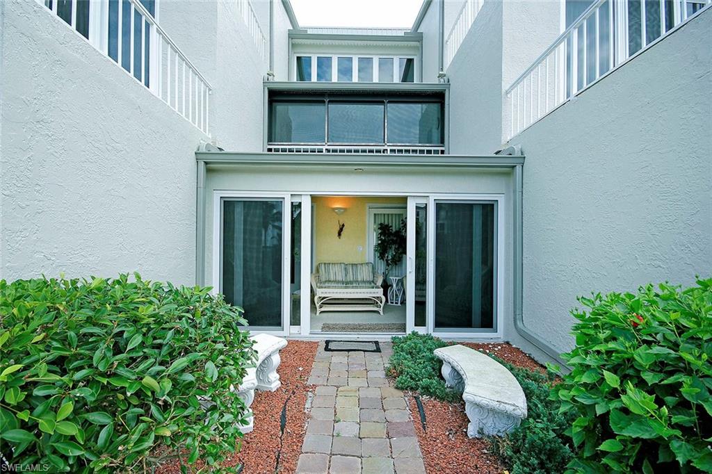 LIGHTHOUSE POINT CONDO - Residential