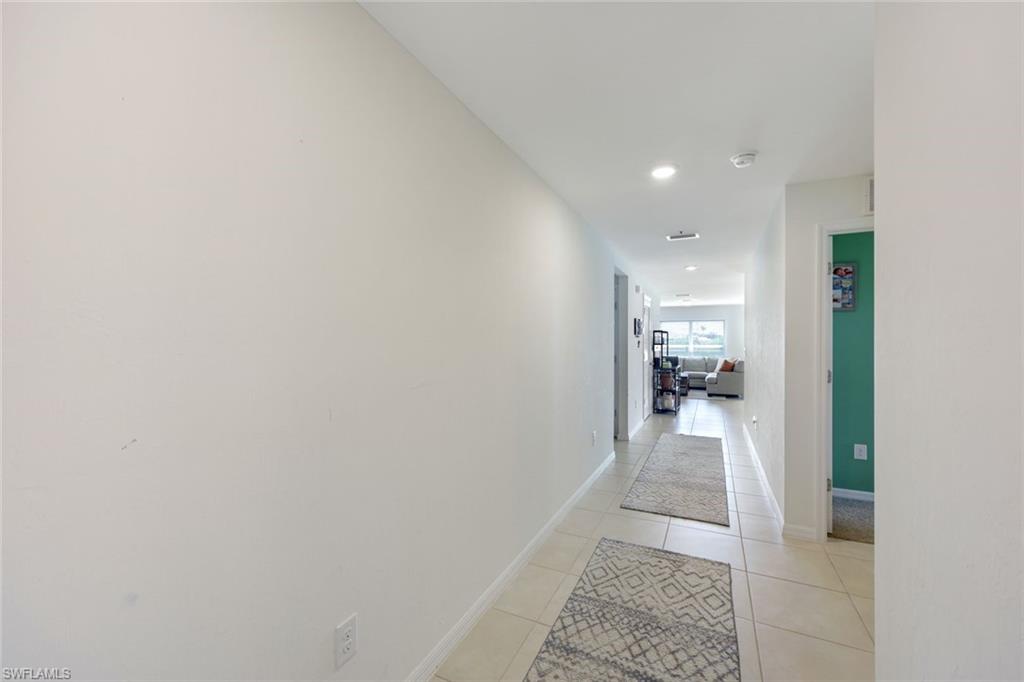 4424 NE 10th CT