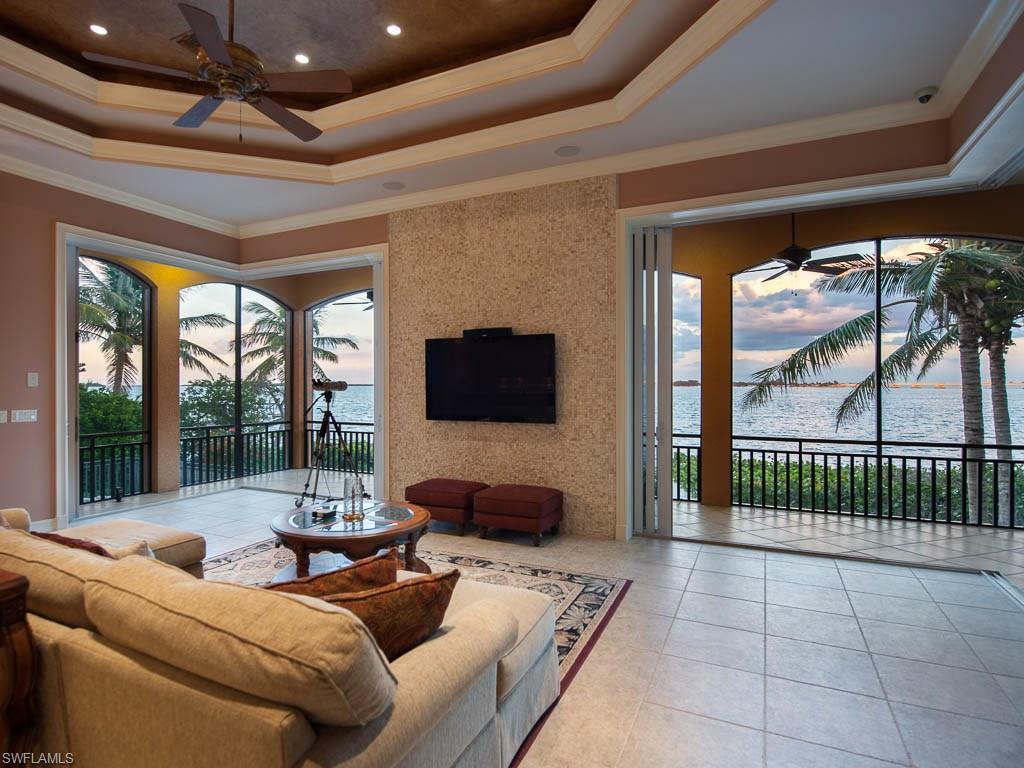 RICHARDSONS O L SUBD - Residential