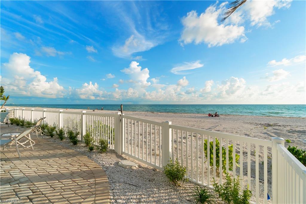 BONITA BEACH - Residential