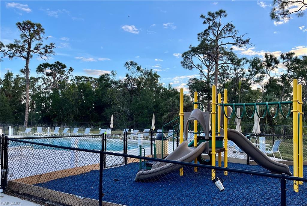 CALUSA PALMS VI - Residential