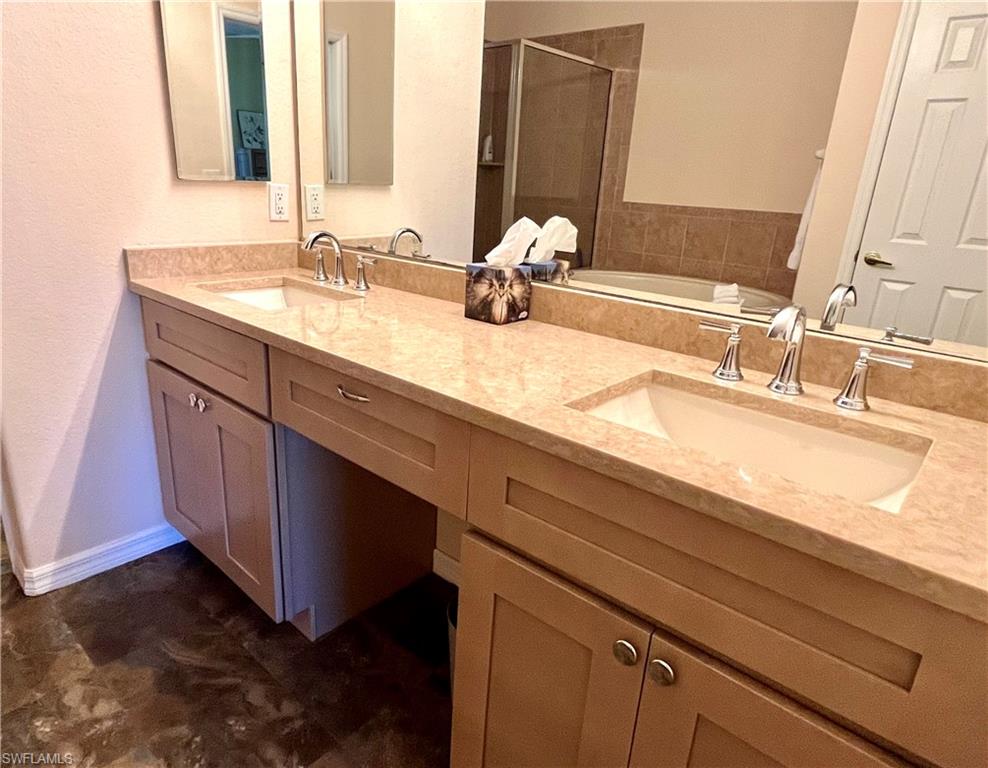 CALUSA PALMS VI - Residential