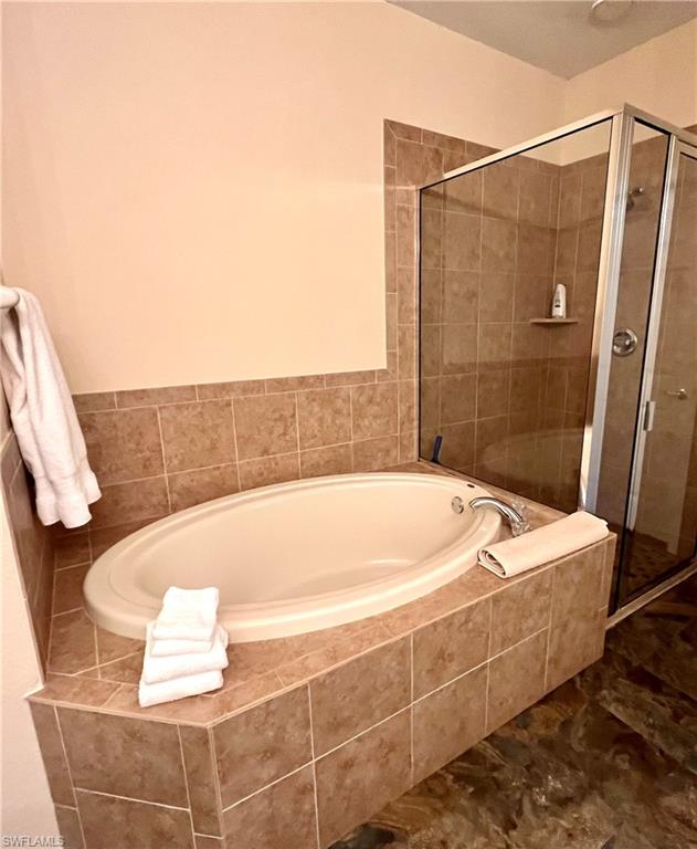 CALUSA PALMS VI - Residential