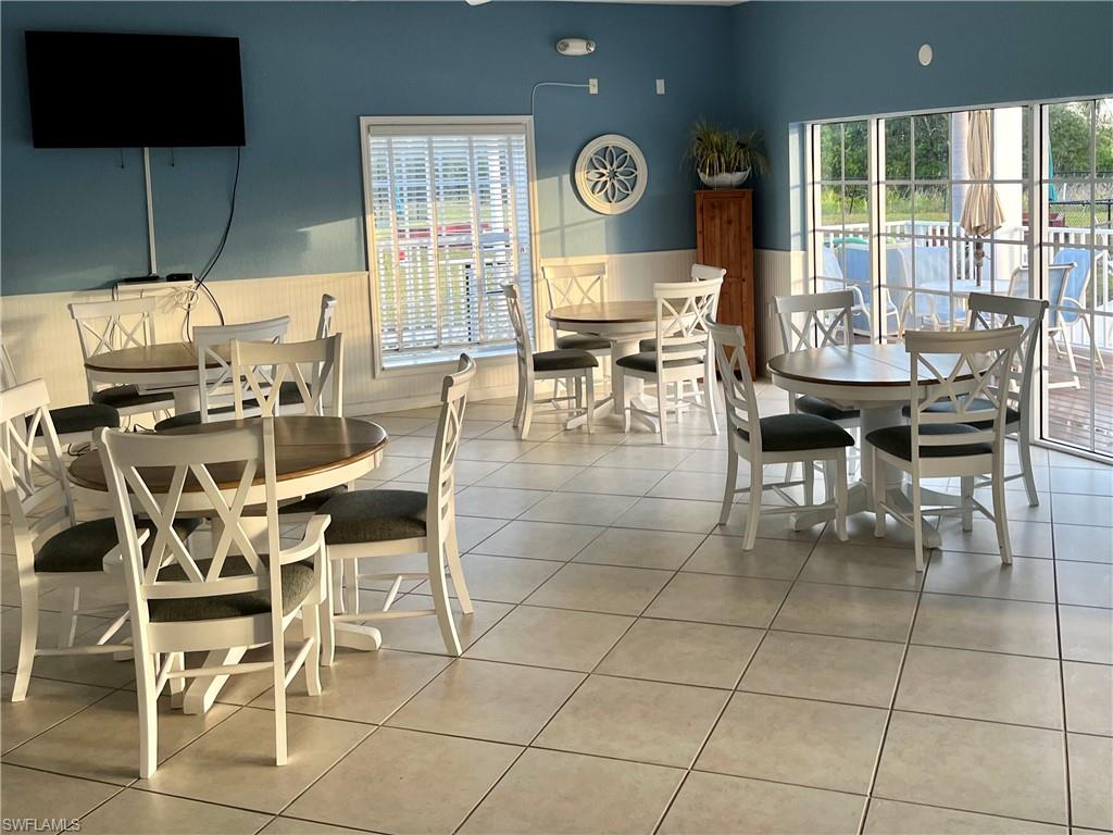 CALUSA PALMS VI - Residential