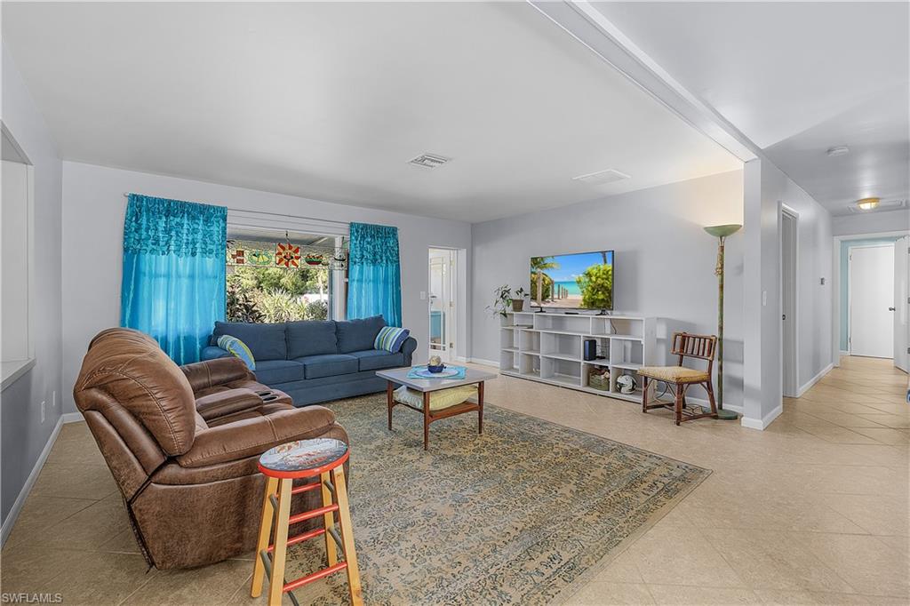 PINE ISLAND RIDGE - Residential