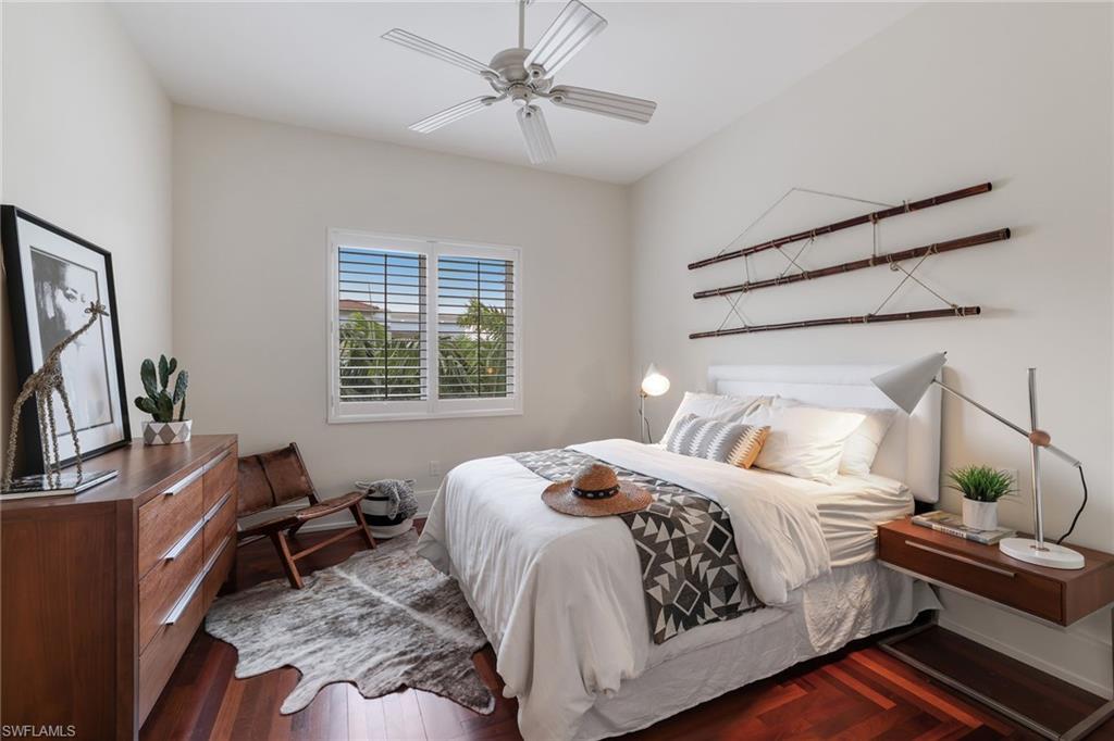 ROOFTOPS ON FOURTH - Residential