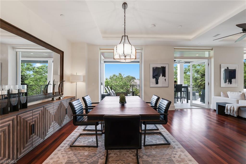 ROOFTOPS ON FOURTH - Residential