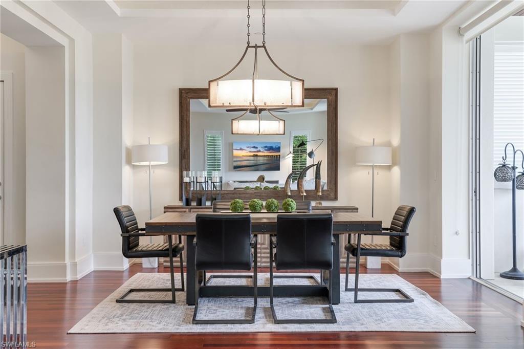 ROOFTOPS ON FOURTH - Residential