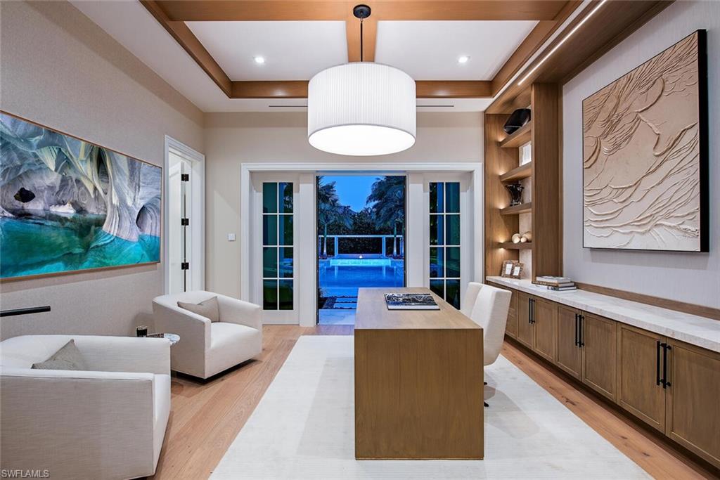 AQUALANE SHORES - Residential