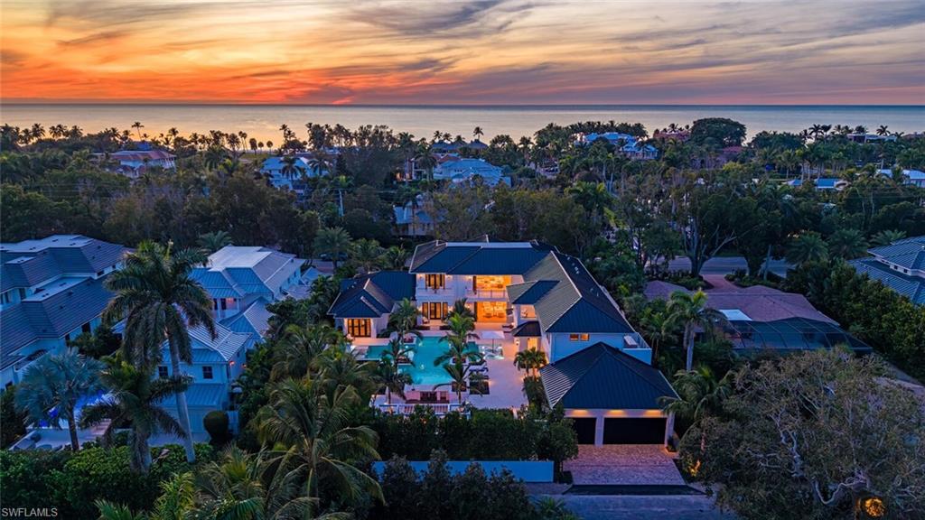 AQUALANE SHORES - Residential