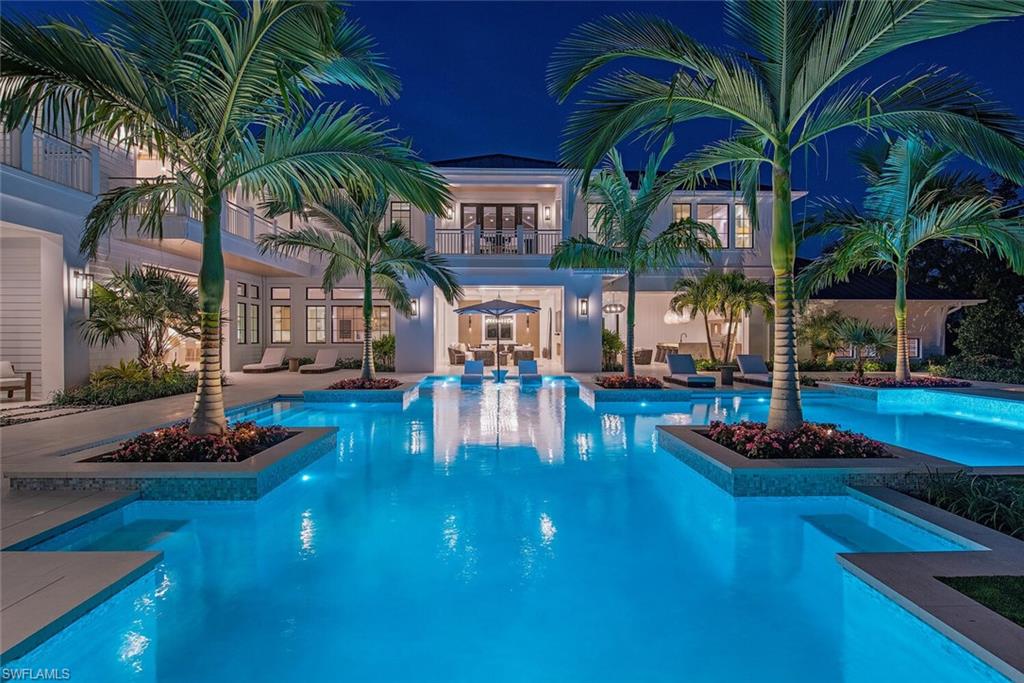 AQUALANE SHORES - Residential