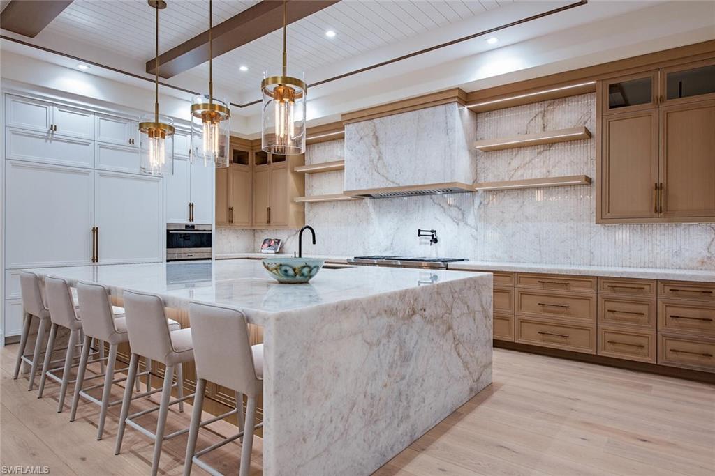 AQUALANE SHORES - Residential