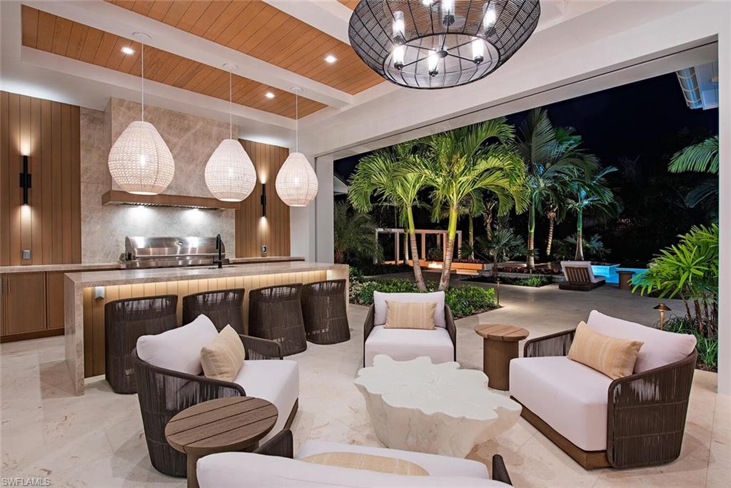 AQUALANE SHORES - Residential