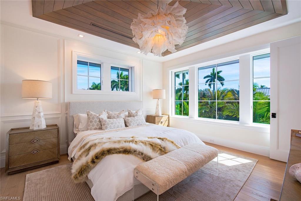 AQUALANE SHORES - Residential