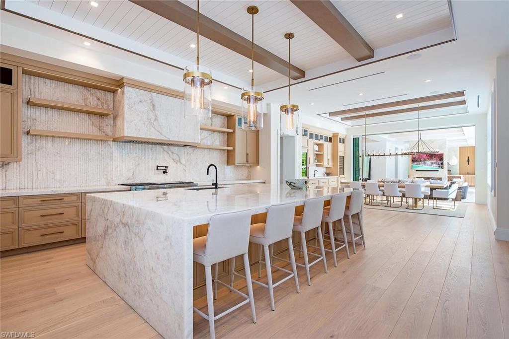 AQUALANE SHORES - Residential