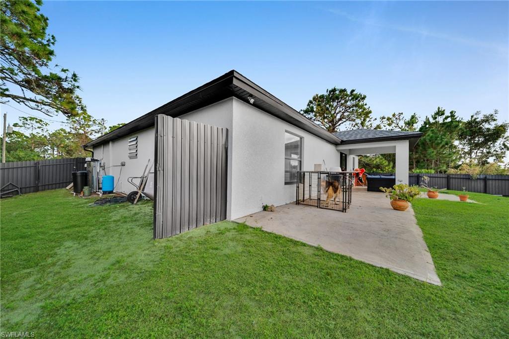 LEHIGH ACRES - Residential