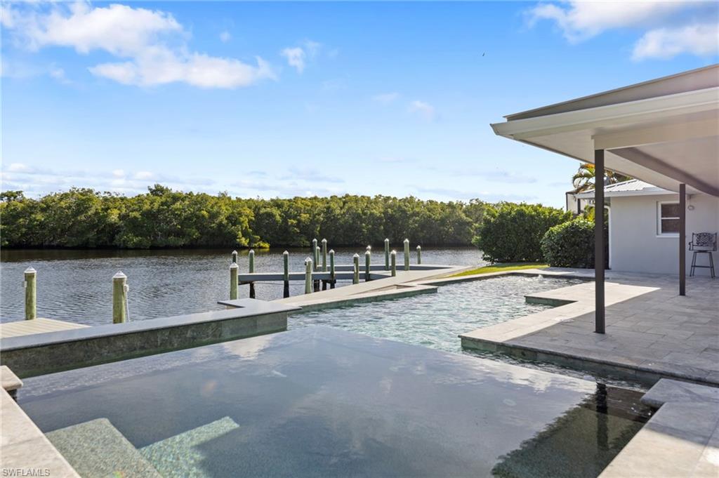 MARINE HOMES - Residential Lease