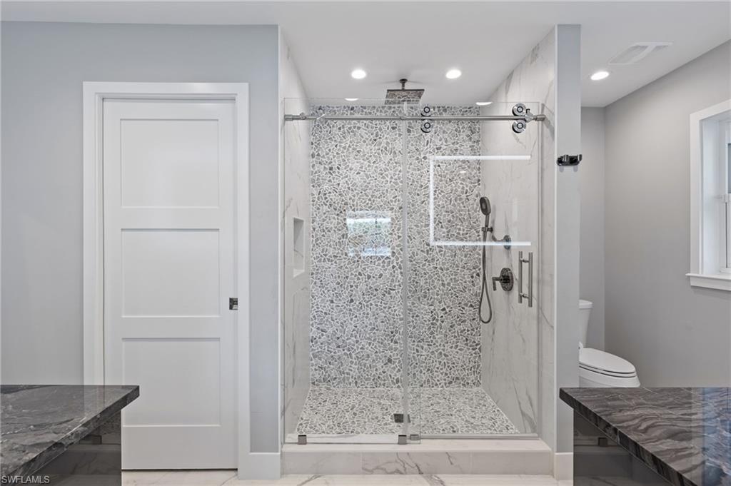 MARINE HOMES - Residential Lease