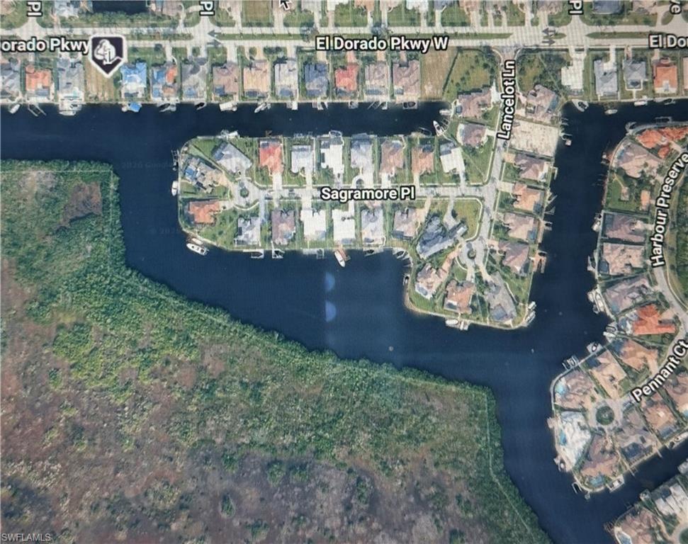 CAPE CORAL - Land