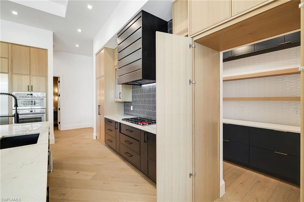 DEVONWOOD - Residential