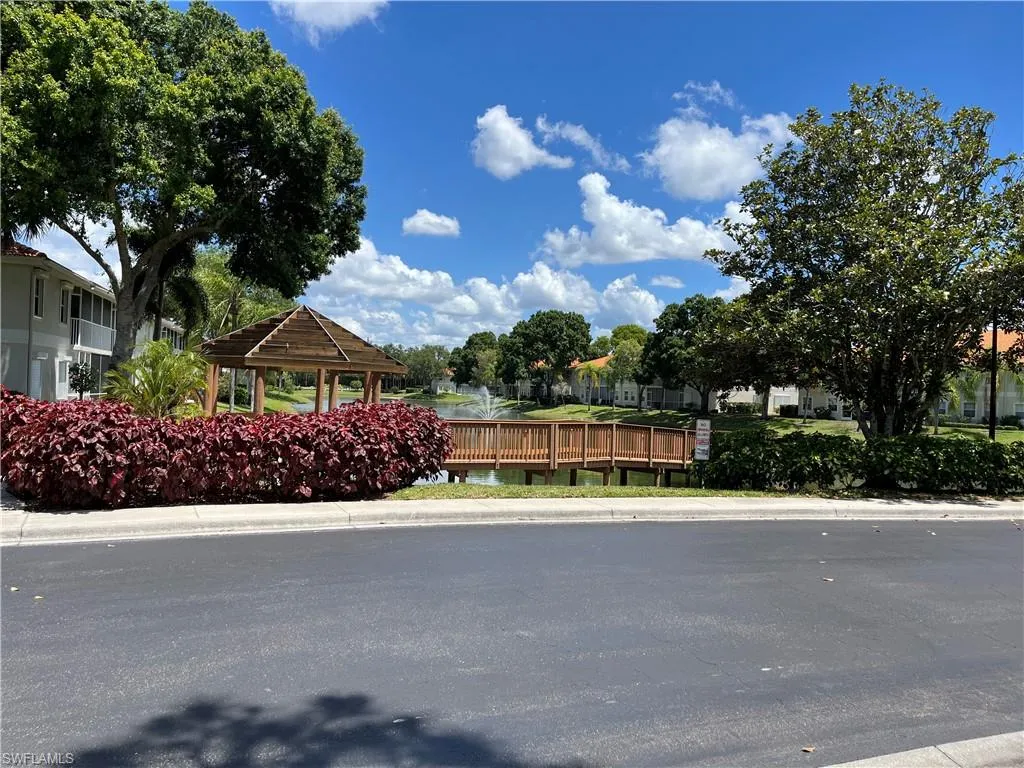 Naples, Florida 34109, United States, 2 Bedrooms Bedrooms, ,2 BathroomsBathrooms,Residential,Pending,28055