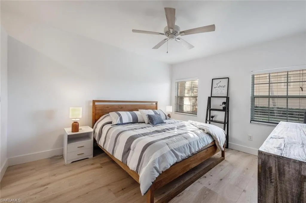 Naples, Florida 34109, United States, 2 Bedrooms Bedrooms, ,2 BathroomsBathrooms,Residential,Pending,28055