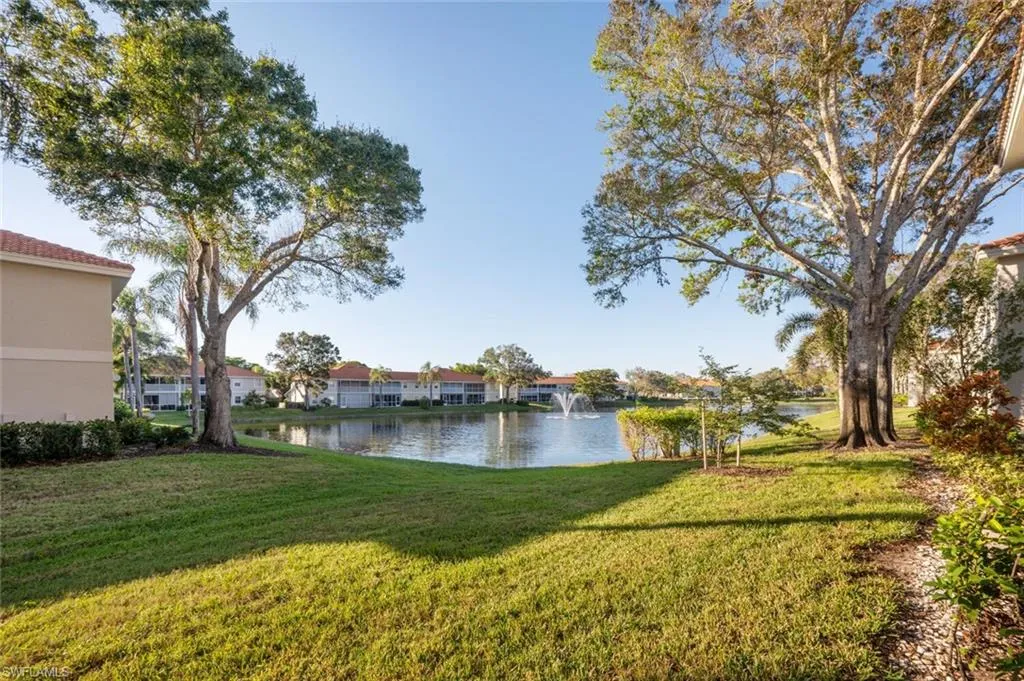 Naples, Florida 34109, United States, 2 Bedrooms Bedrooms, ,2 BathroomsBathrooms,Residential,Pending,28055