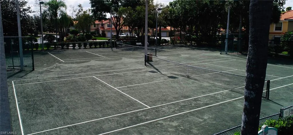 Naples, Florida 34109, United States, 2 Bedrooms Bedrooms, ,2 BathroomsBathrooms,Residential,Pending,28055