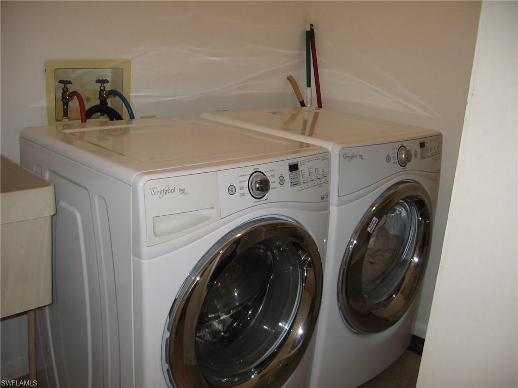 MARCO BEACH - Residential