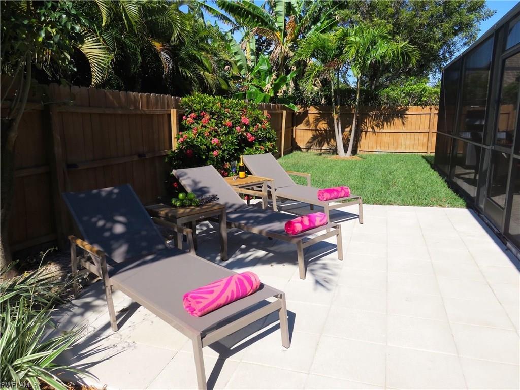 MARCO BEACH - Residential