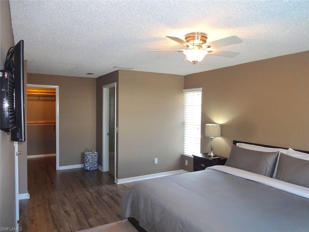 MARCO BEACH - Residential