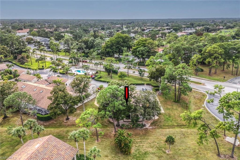 VILLAGE GREEN - Residential