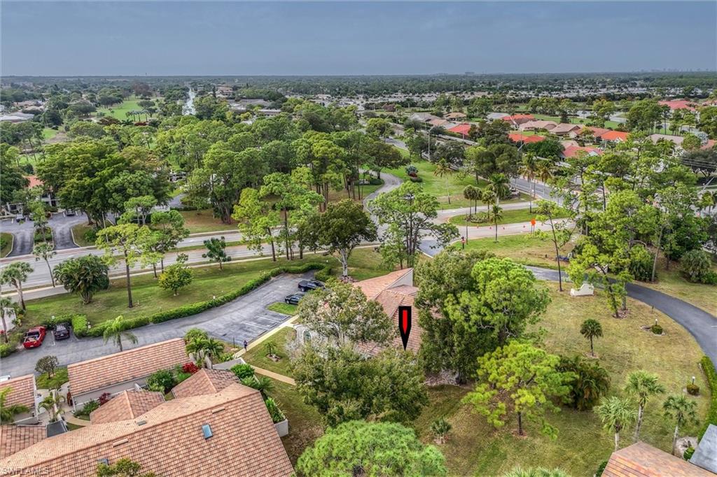 VILLAGE GREEN - Residential