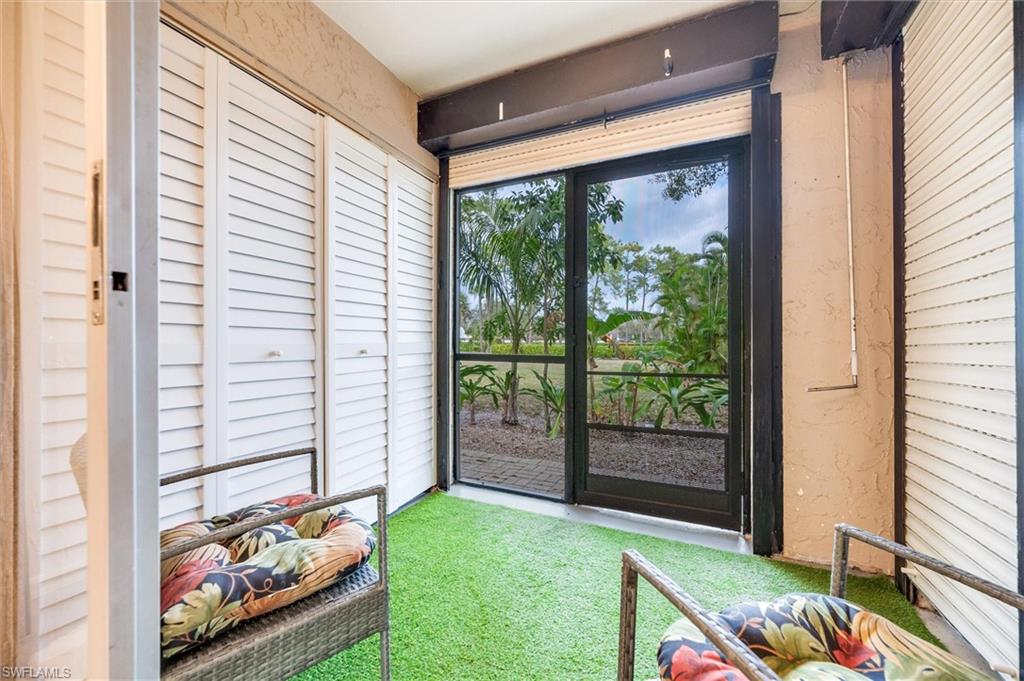 VILLAGE GREEN - Residential