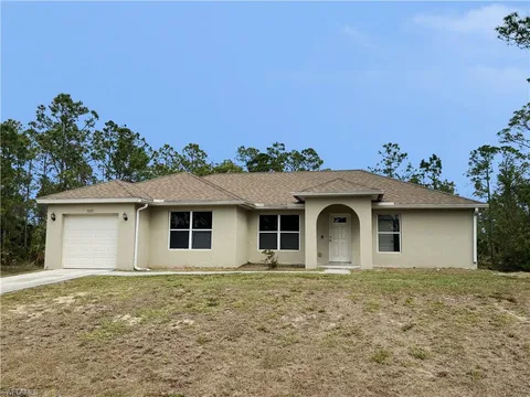 1121 Catenary St, Lehigh Acres, FL 33974 - #: 225031136