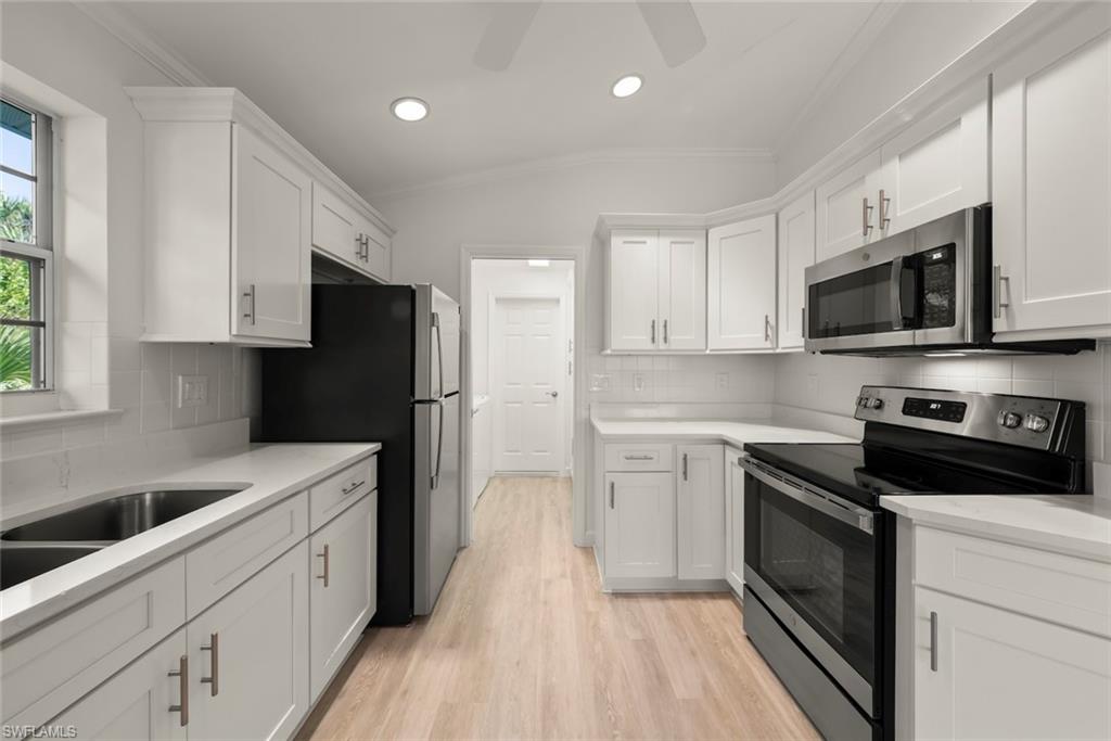 ISLAND WOODS - Residential