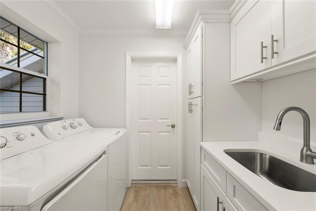 ISLAND WOODS - Residential