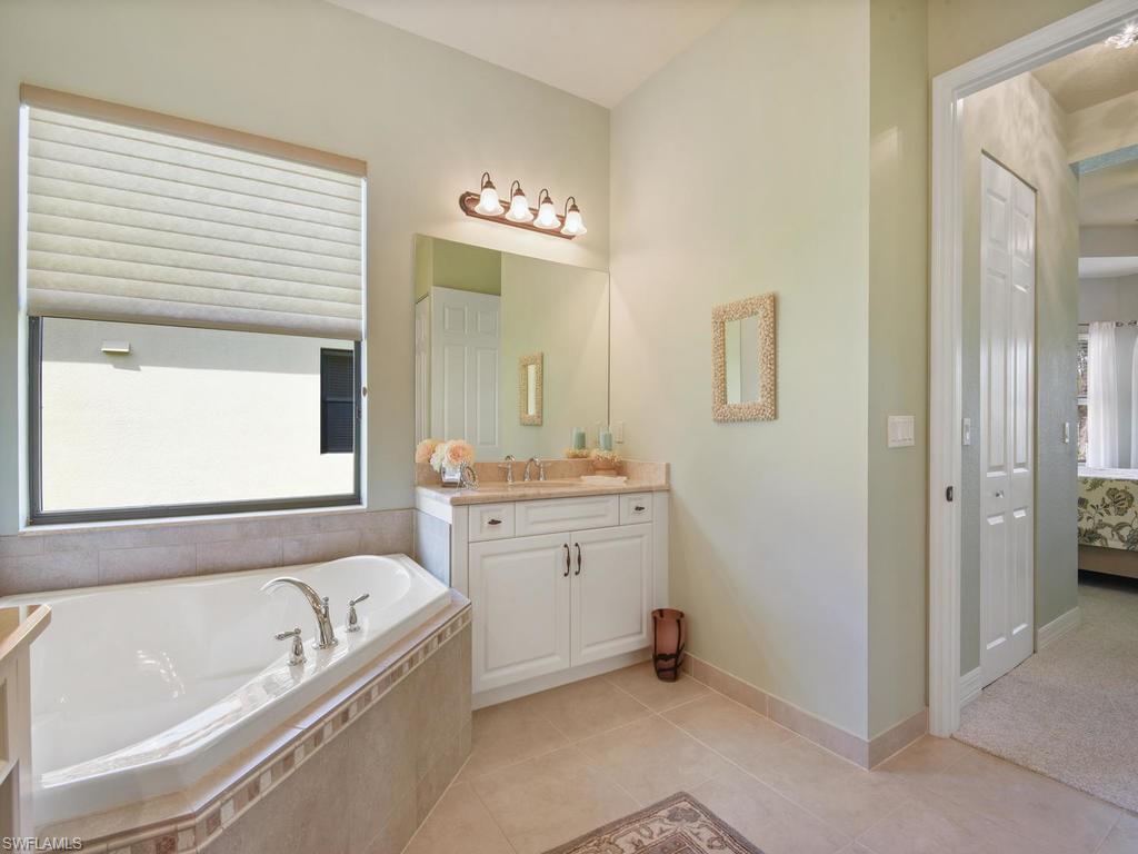 RIVERSTONE - Residential