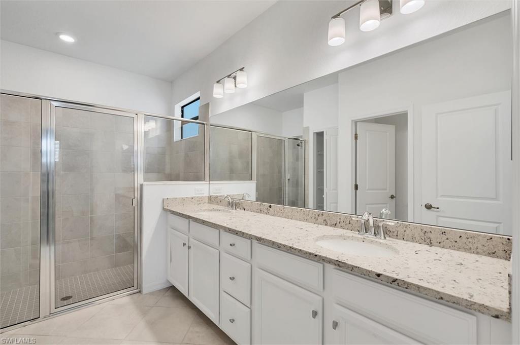 PORTICO - Residential