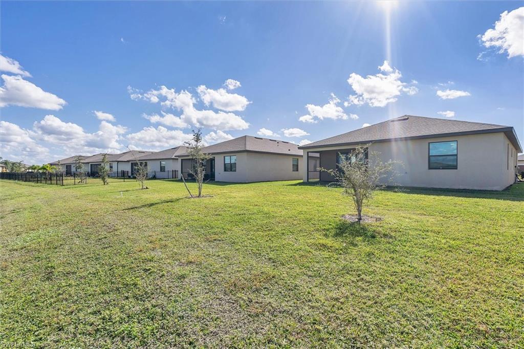 PORTICO - Residential