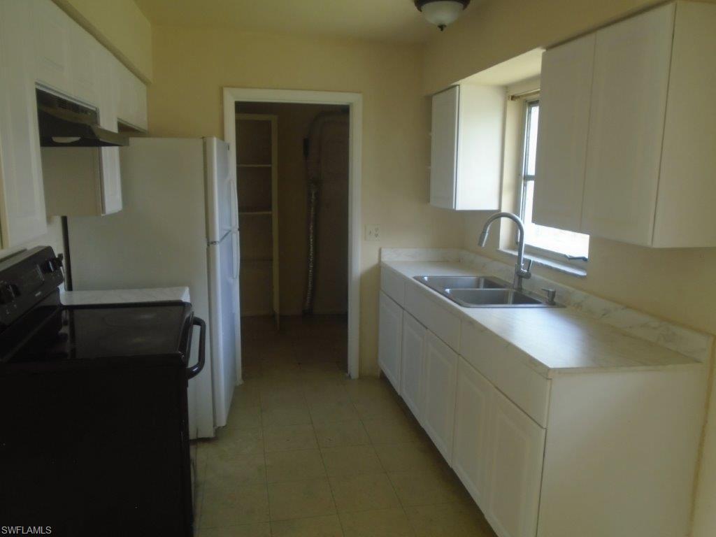 EVANS AVENUE HEIGHTS - Residential Lease