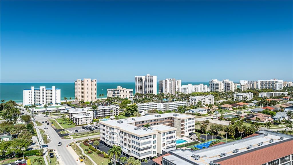 MARISOL PLAZA - Residential