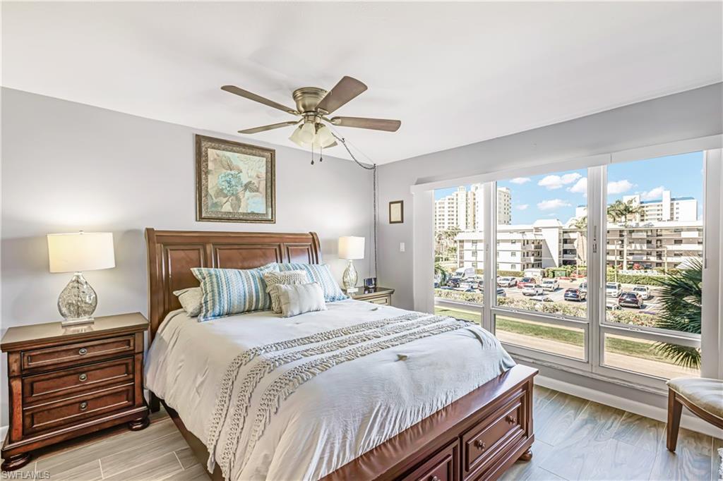 MARISOL PLAZA - Residential