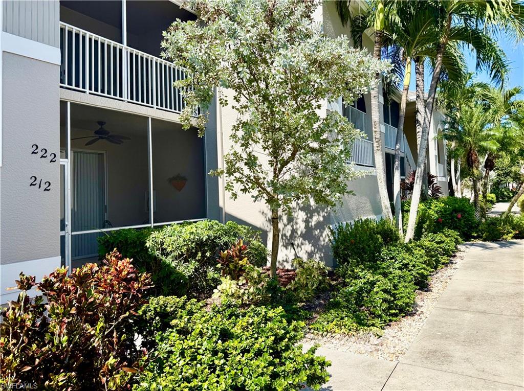 8605 Naples Heritage DR 212