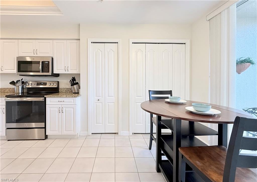 8605 Naples Heritage DR 212