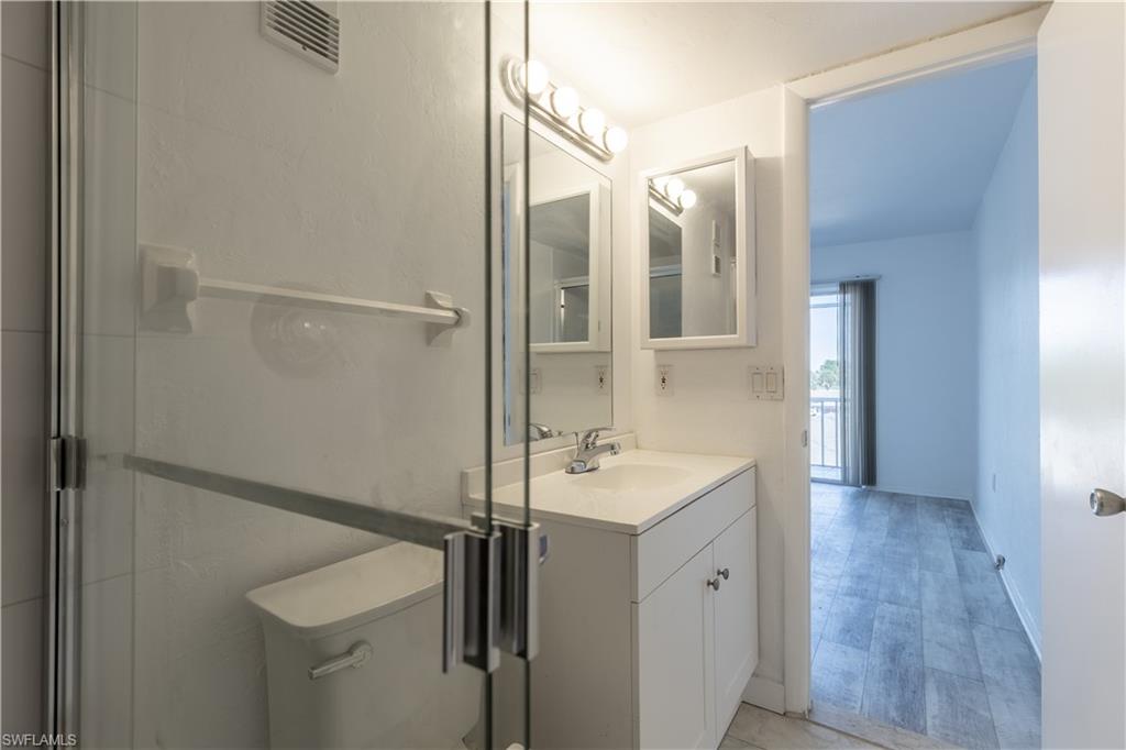 CAPEWAY CONDO - Residential